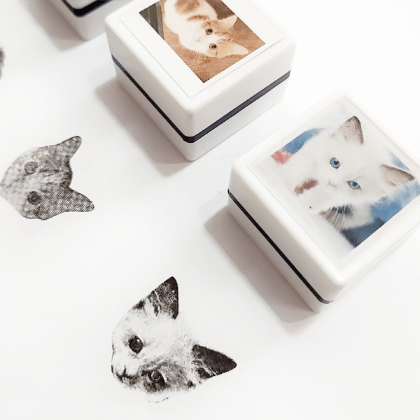 Custom-Made Personalized Cat Portrait Stamp