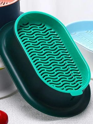 Stylish_cat_grass_planter_for_quick_home_growth
