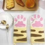Cat Paws Heat Resistant Oven Mitts